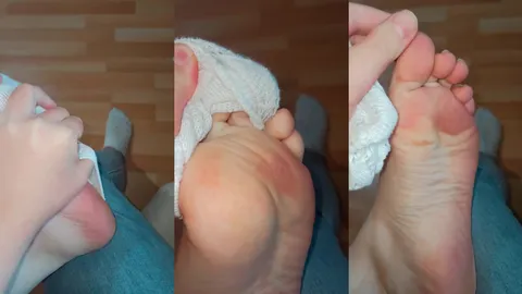 Ayaklarıma seni nasıl köle yapıyorum izle