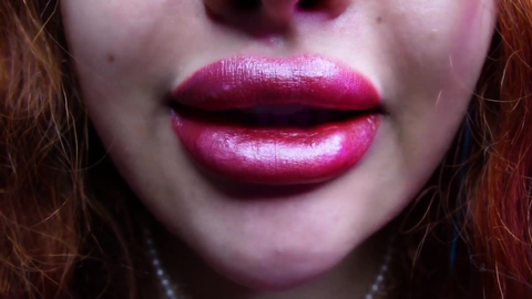 SİKİNİ AĞZIMA ALIP YAVAŞÇA EMERKEN KENDİMDEN GEÇİYORUM!