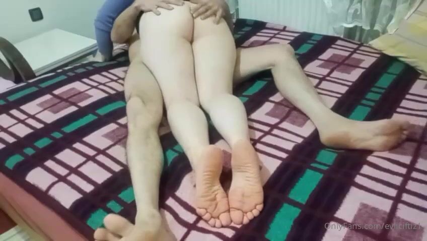 Çok mu hızlıyız acaba – Ebru & Ozan