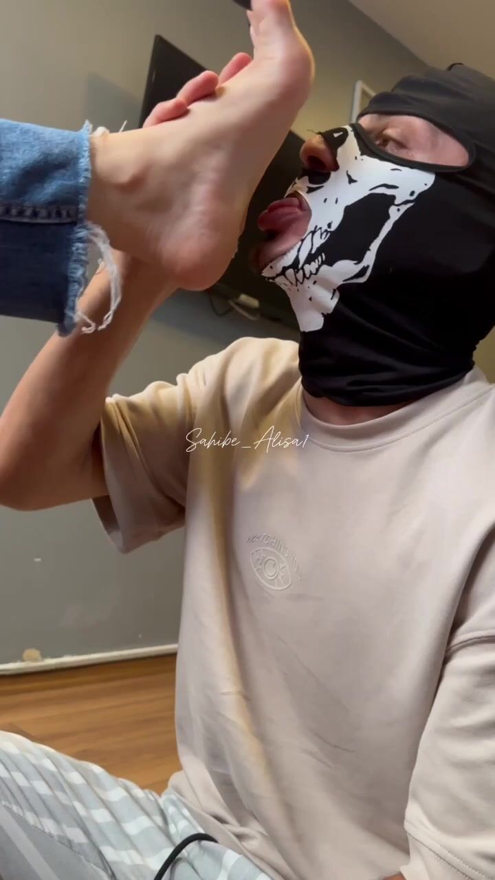 Ayak tokadı • Queen Aliss