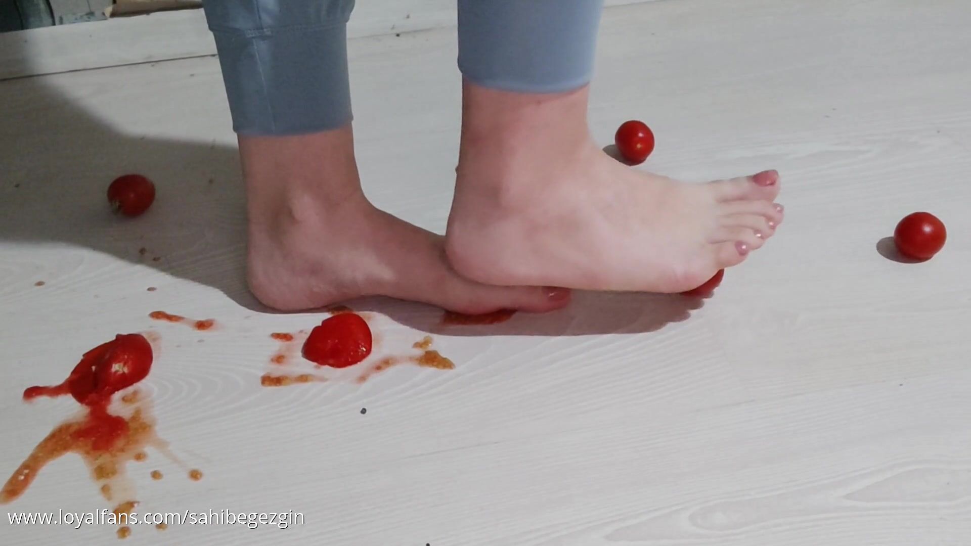 Food crush 2 • Sahibe Gezgin