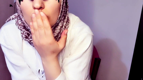 Şeffaf babetlerimdeki ter damlaları • Queen Salome