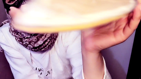 Şeffaf babetlerimdeki ter damlaları • Queen Salome