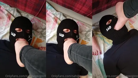 Deepfeet • Sahibe Gezgin