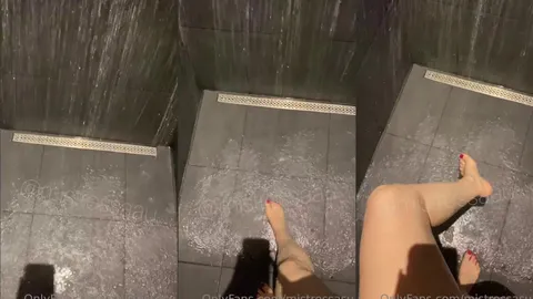 Soğuk bir duş • Mistress Asu