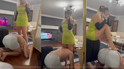 Tap kraliçene • Dominatrix Simay