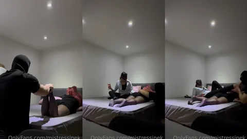 Biz keyfimizi çatarken o sadece emirleri dinledi masaj yaptı • Mistress İpek
