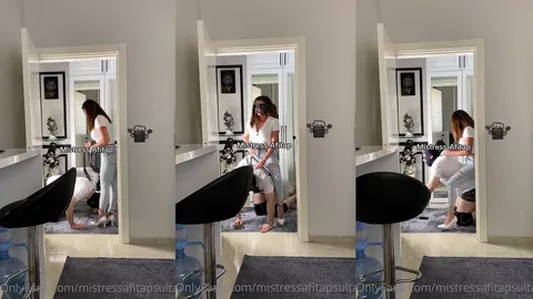Bu köpekten çok iyi pony oluyor • Mistress Afitap