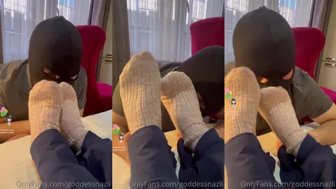 KOKULU ÇORAP SEVDASI • Goddess Nazlı