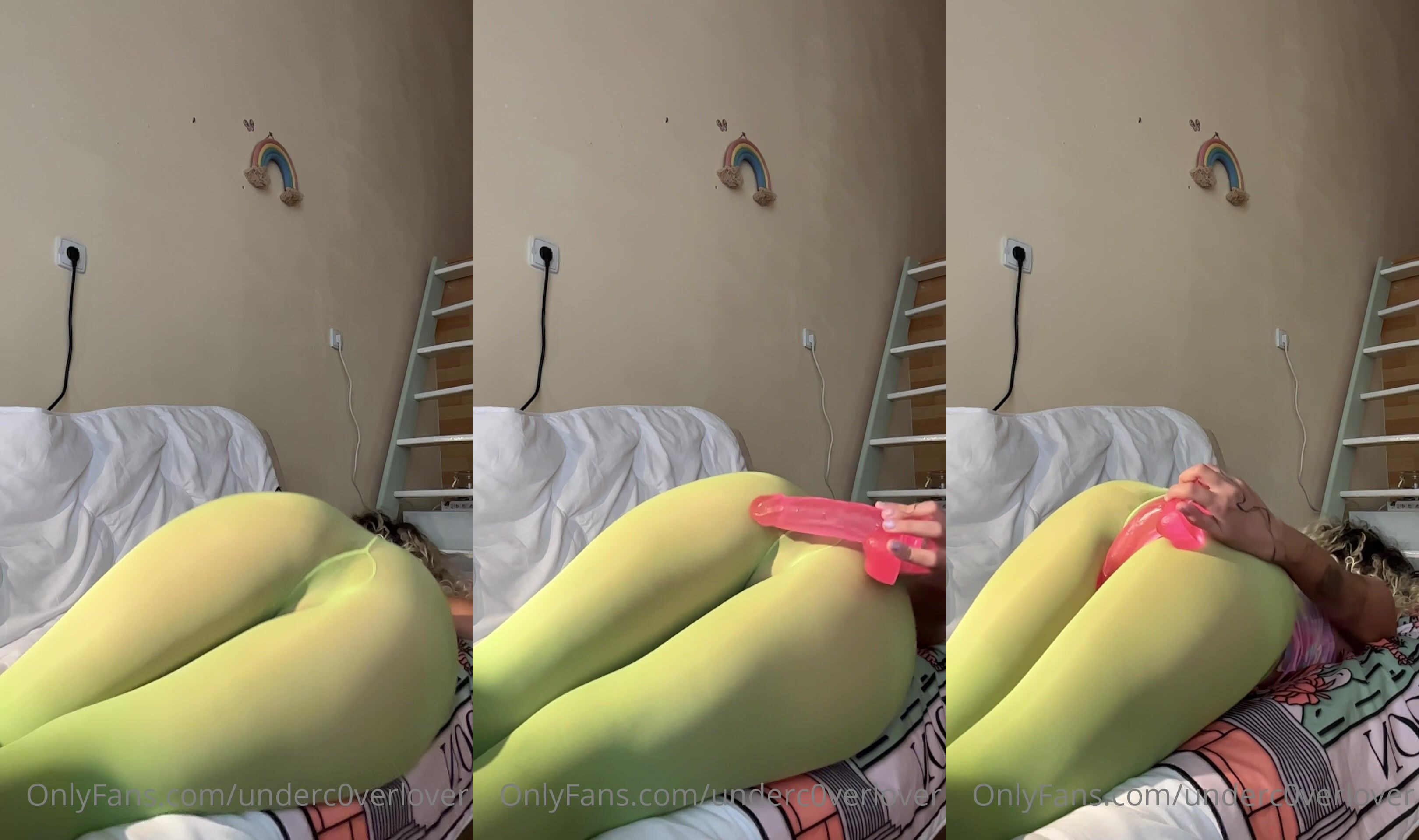 Bacaklarım | Kitty Kat