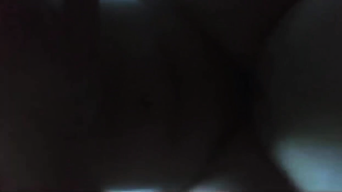 İzmirli 20Lik Sevgilisi Ebruyu Eve Atmış Kıza Sakso Çektirip Sonrada Kucağında Sikiyor