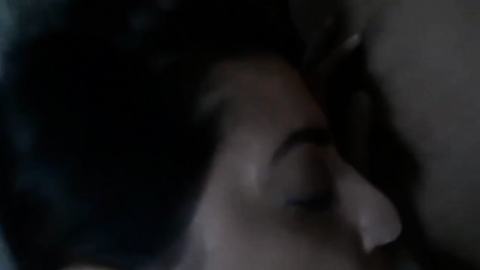 İzmirli 20Lik Sevgilisi Ebruyu Eve Atmış Kıza Sakso Çektirip Sonrada Kucağında Sikiyor