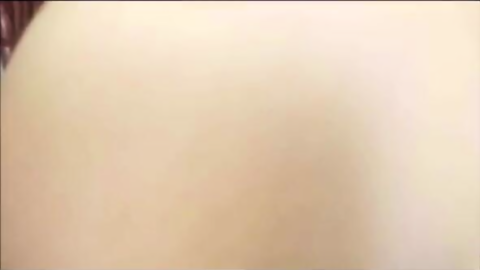 İşte size günün bombası Demirci atölyesinde ustabaşı çırağının karısını sikiyor