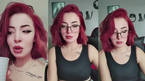 Madam Naz Kırmızı Saçlarıyla Sabah Webcam'de