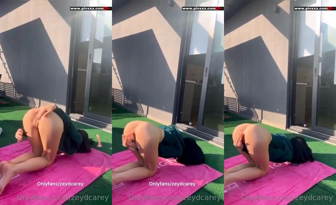 zeydcarey dildo 3