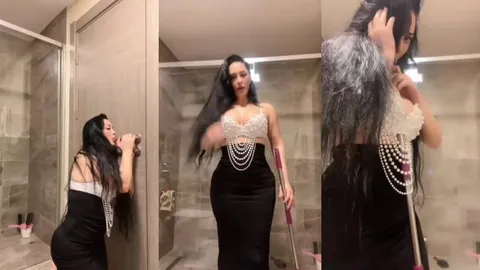 Zemheri Tango banyoda sopayla aşk yaşıyor