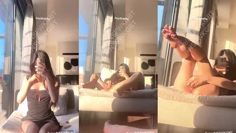 Zeydcarey Alya Vural pencere kenarında bacaklarını açıp parmaklıyor