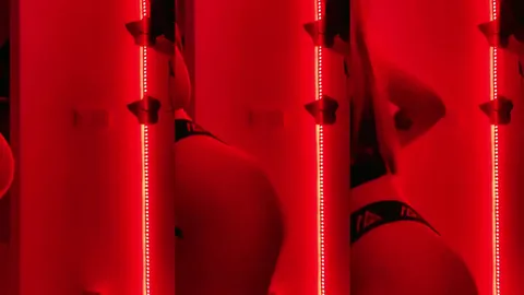 Mericeyn Tango kırmızı ışıkta kalçasını sallıyor