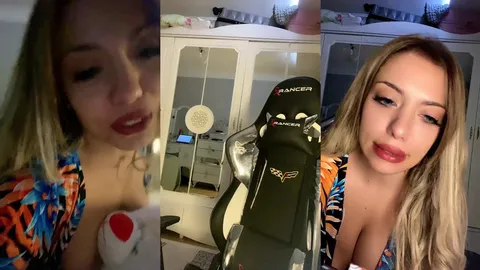 Tango açelya renkli elbisesiyle webcamde poz veriyor