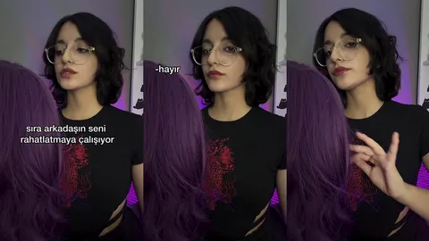 Senadeska ASMR mor perukla hayır diyerek rahatlatıyor