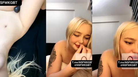 ceyda aria tangoda memelerini açıp dildoyla oynuyor