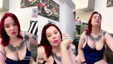 arzu yılmaz ve zelal webcamde memelerini açıp konuşuyor