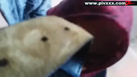 Türbanlı arabada sakso