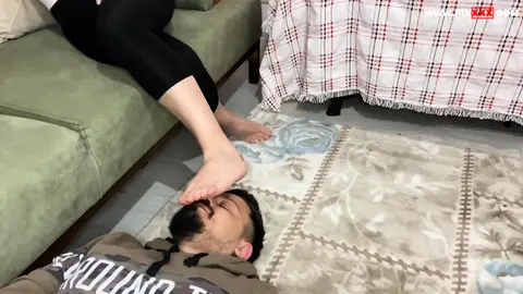 SÜRPRİZ KRALİÇE YENİDEN SİZLERLE