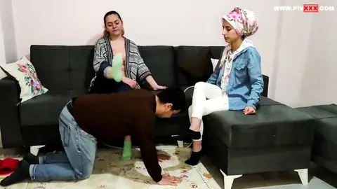 KRALİÇE VE KÖLE