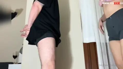 Çok güzel ballbusting