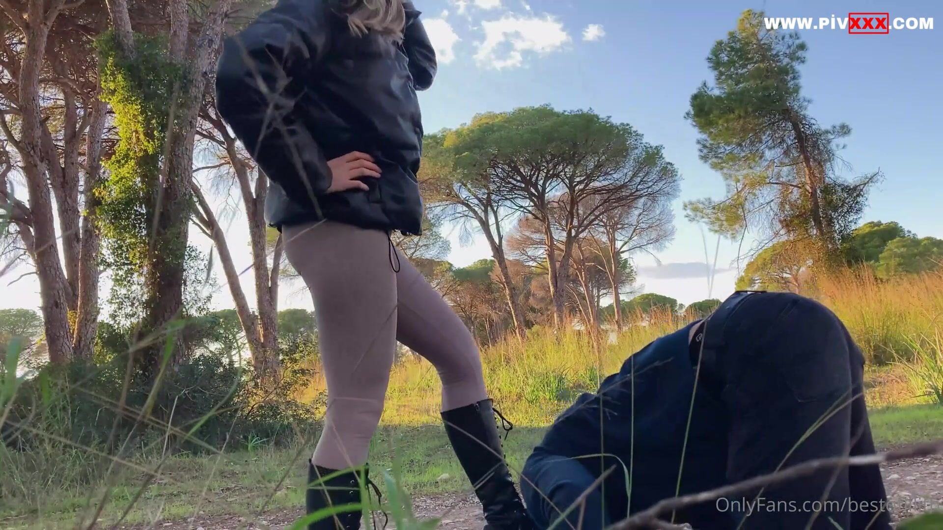 Public Session - Foot Slave 2