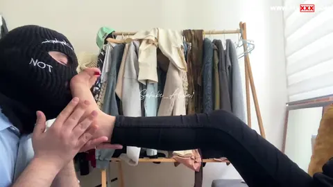 Hem paranı alır, hem de döverim