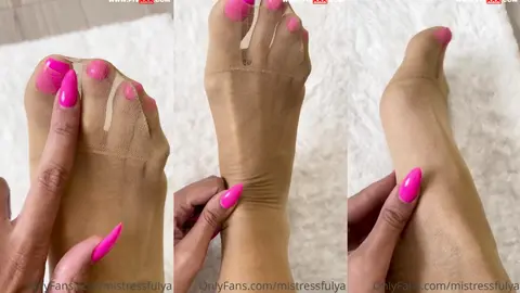 Dilin yırtıktan tırnaklarıma dokunsun…