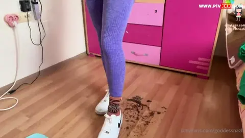 TÜKÜRE TÜKÜRE YİYECEK EZDİM