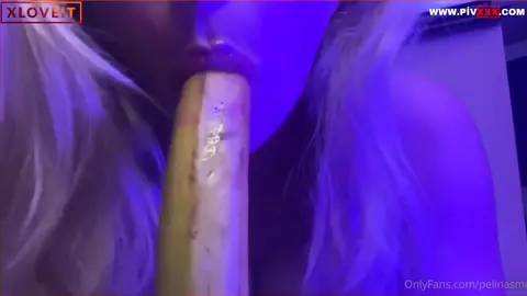 Pelinasmr Pelin Asmr Muza Sakso Çekiyor