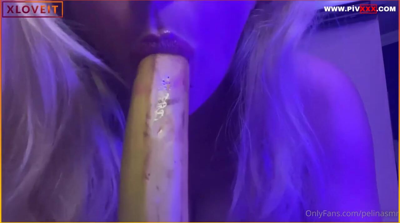 Pelinasmr Pelin Asmr Muza Sakso Çekiyor