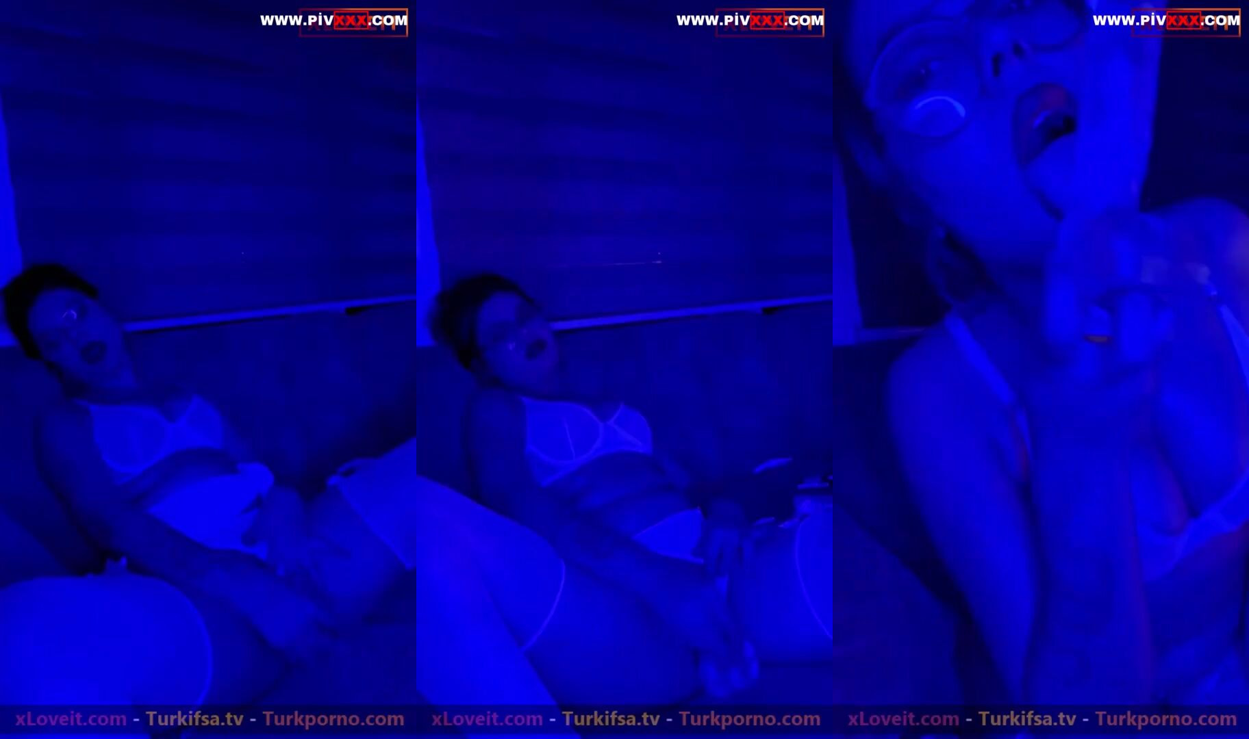 Tango Doa Ifşa Loş Işıkta Jartiyerli Dildo Sapladı