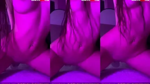 Kardelexuwu Ifşa Soyunup Amına Hunharca Dildo Sapladı