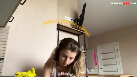 ANYA STARK 3